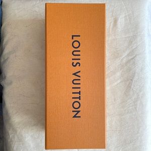 Louis Vuitton perfume box with original ribbon